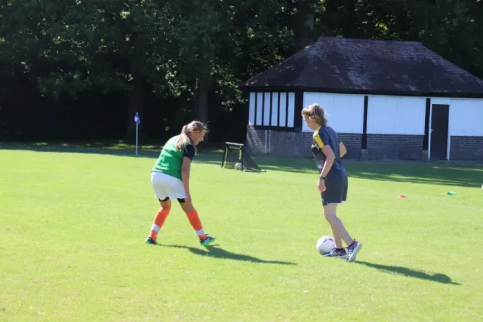 Framed Print : Arsenal Soccer School Residential Camp 2017: Train Like a Pro with Arsenal Football Club
