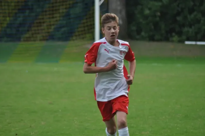 Framed Print : Arsenal Soccer Schools: Unforgettable Residential Week 2 at Arsenal Football Club