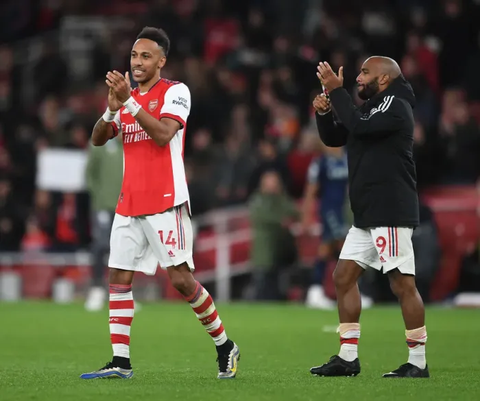 Framed Print : Arsenal Stars Aubameyang and Lacazette Celebrate with Fans after Victory over Aston Villa