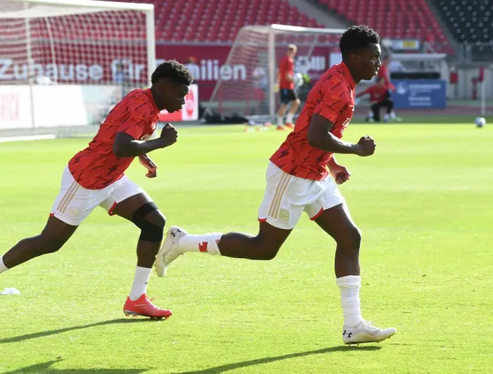 Framed Print : Arsenal Stars Bukayo Saka and Eddie Nketiah Pre-Season Training in Nuremberg, Germany