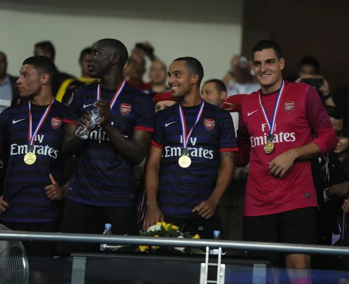 Framed Print : Arsenal Stars Post-Match: Malaysia XI vs Arsenal (2012-13)