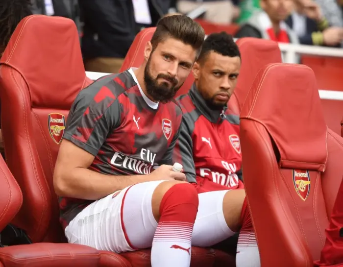Framed Print : Arsenal Substitutes Olivier Giroud and Francis Coquelin Before Arsenal v AFC Bournemouth, Premier League 2017-18 Framed Print : Arsenal Substitutes Olivier Giroud and Francis Coquelin Before Arsenal v AFC Bournemouth, Premier League 2017-18