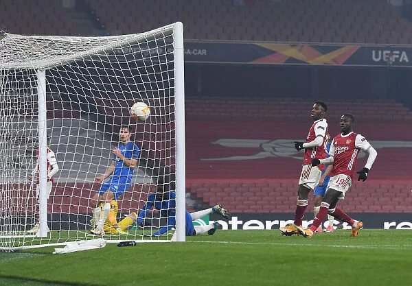 Arsenal Suffer Own Goal Defeat: Molde Stuns Gunners in Europa League