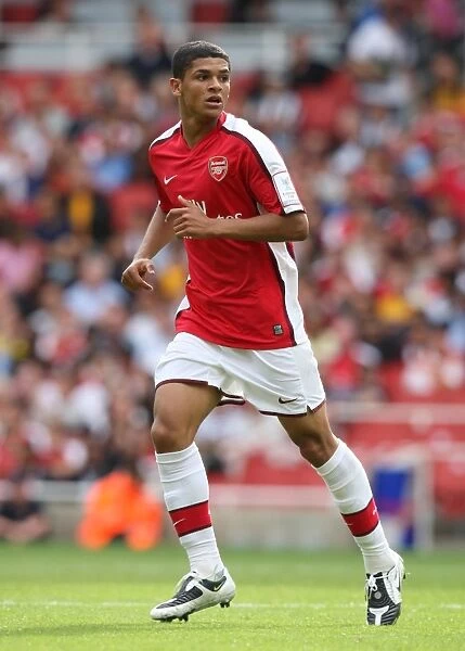 Arsenal Suffers First Defeat in Emirates Cup: 0-1 Juventus (Denilson's Goal)