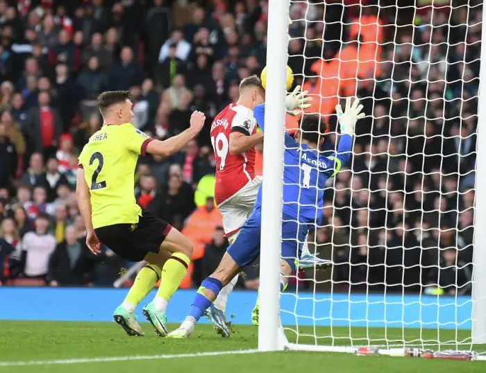 Framed Print : Arsenal Takes Early Lead Against Burnley: Leandro Trossard's Header at Emirates Stadium (2023-24) Framed Print : Arsenal Takes Early Lead Against Burnley: Leandro Trossard's Header at Emirates Stadium (2023-24)