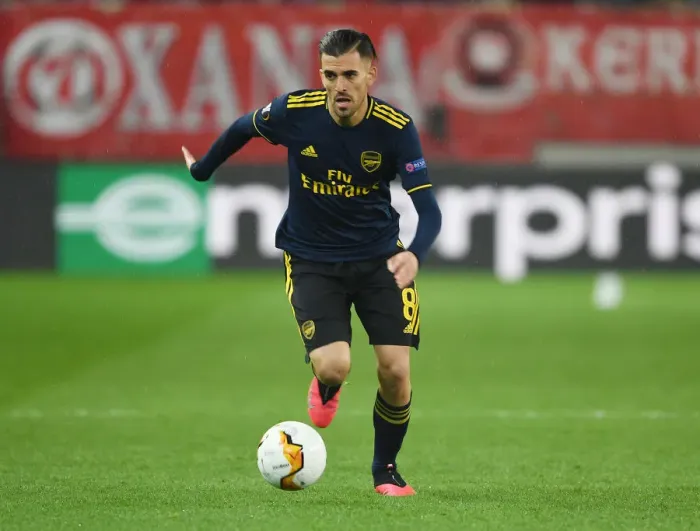 Framed Print : Arsenal Takes on Olympiacos in Europa League Round of 32, First Leg