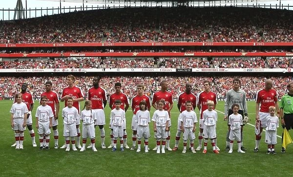 The Arsenal team. Arsenal 0:1 Juventus, Emirates Cup, Emirates Stadium, London, 2 / 8 / 2008