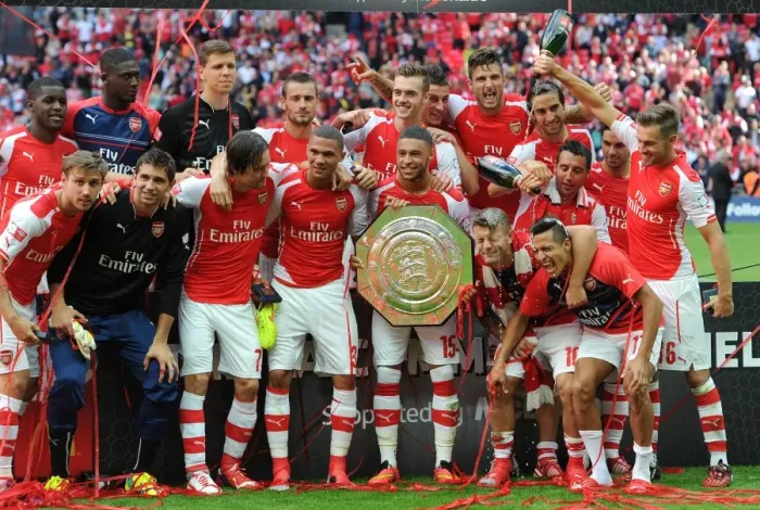 Framed Print : Arsenal team celebrate winning the Community Shield. Arsenal 3: 0 Manchester City Framed Print : Arsenal team celebrate winning the Community Shield. Arsenal 3: 0 Manchester City