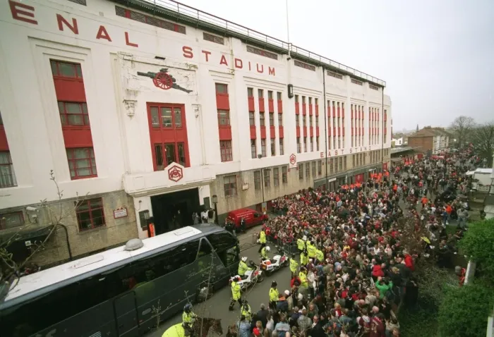 Framed Print : The Arsenal Team coach drops the players at the East Stand on Avenell Road