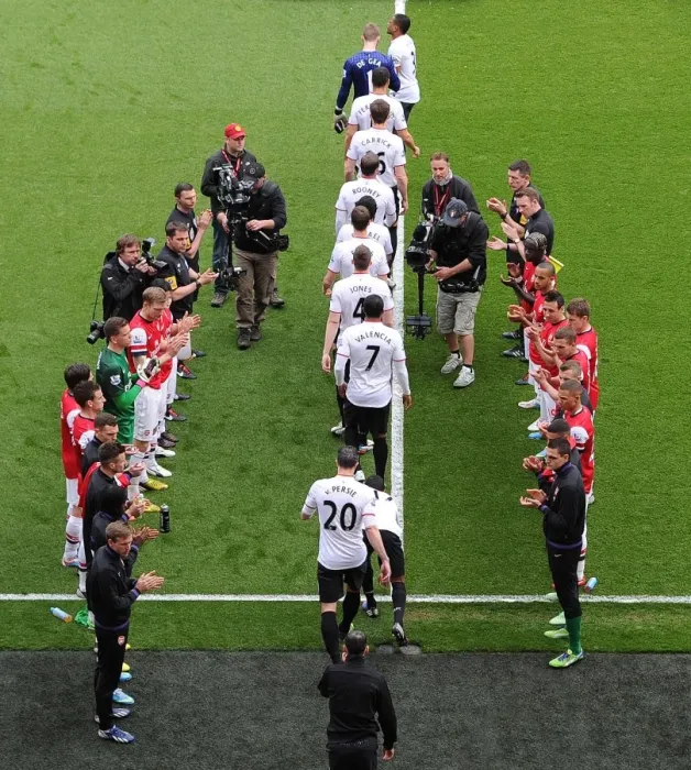Framed Print : The Arsenal team form a guard of honour for Premier League Champions Manchester United Framed Print : The Arsenal team form a guard of honour for Premier League Champions Manchester United