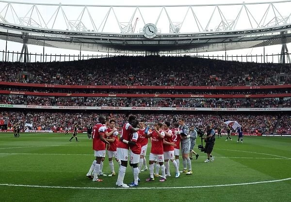Arsenal team before the match. Arsenal 1: 1 Liverpool. Barclays Premier League