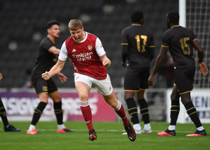 Framed Print : Arsenal Thrash MK Dons 3-0 in Pre-Season Friendly