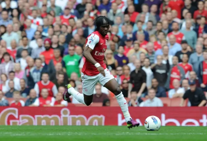 Framed Print : Arsenal Thrashes Bolton Wanderers 3-0 in Barclays Premier League at Emirates Stadium (September 24, 2011)