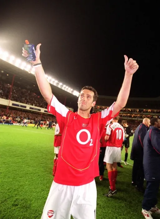 Framed Print : Arsenal Thrashes Everton 7-0 in Barclays Premiership at Arsenal Stadium, 2005