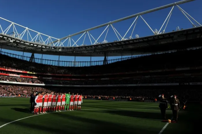 Framed Print : Arsenal and Tottenham Observe Remembrance Day Before Premier League Clash at Emirates Stadium Framed Print : Arsenal and Tottenham Observe Remembrance Day Before Premier League Clash at Emirates Stadium