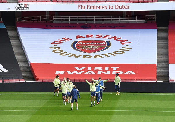 Arsenal Train in Emptied Emirates Stadium for Closed-Doors Clash with Leicester City, 2020-21 Premier League