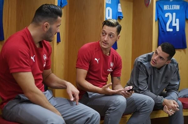 Arsenal Trio: Kolasinac, Ozil, Xhaka in the Changing Room before Arsenal v Benfica Emirates Cup Match