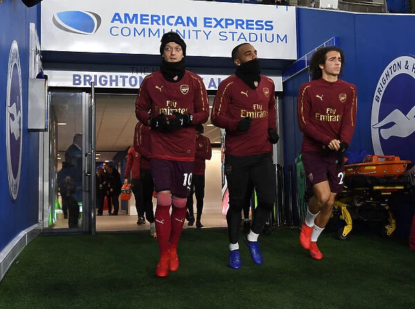 Arsenal Trio Prepare for Battle: Ozil, Lacazette, Guendouzi Warm Up Against Brighton & Hove Albion