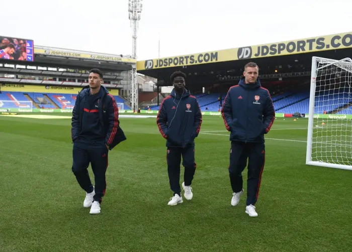Framed Print : Arsenal Trio Ready: Martinelli, Saka, Leno Before Crystal Palace Clash (Premier League 2019-20) Framed Print : Arsenal Trio Ready: Martinelli, Saka, Leno Before Crystal Palace Clash (Premier League 2019-20)