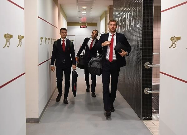 Arsenal Trio: Xhaka, Cech, Mertesacker in the Changing Room before Arsenal vs AFC Bournemouth (2017-18)