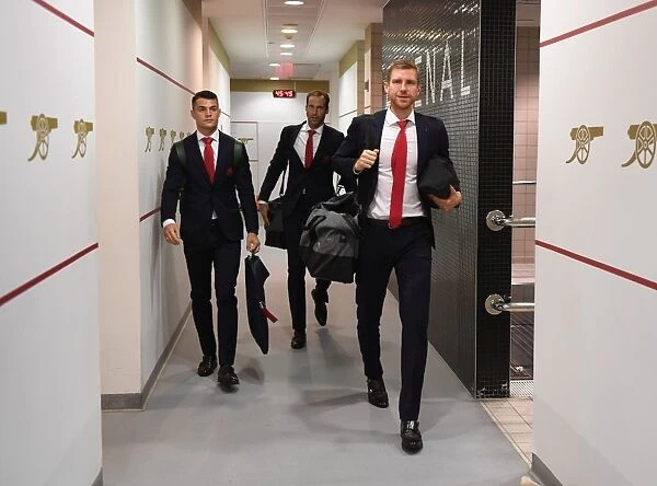 Arsenal Triple: Xhaka, Cech, Mertesacker in the Changing Room before Arsenal v AFC Bournemouth (2017-18)