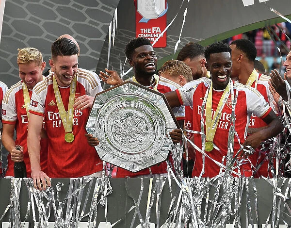 Arsenal Triumphs in Community Shield: Rice, Partey, and Nketiah Lift the Trophy (2023-24)