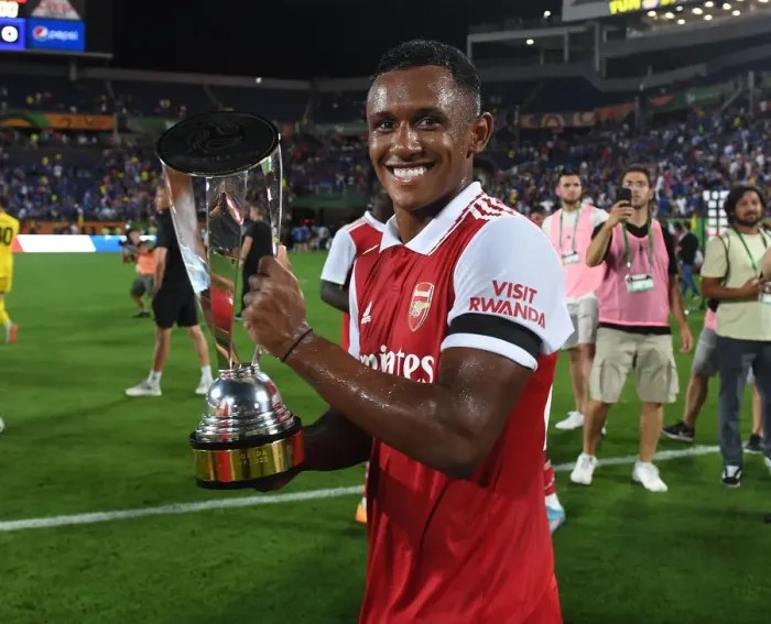Framed Print : Arsenal Triumphs in Florida Cup: Marquinhos Hoists the Trophy (Arsenal vs. Chelsea, 2022-23) Framed Print : Arsenal Triumphs in Florida Cup: Marquinhos Hoists the Trophy (Arsenal vs. Chelsea, 2022-23)