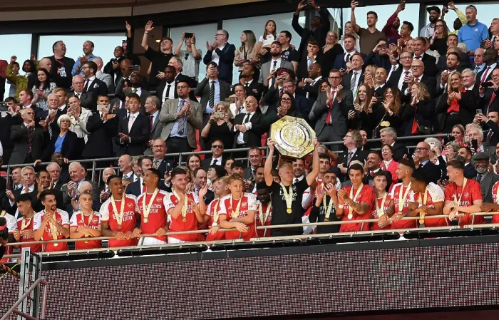 Framed Print : Arsenal Triumphs over Manchester City: Lifting the Community Shield in London, 2023-24