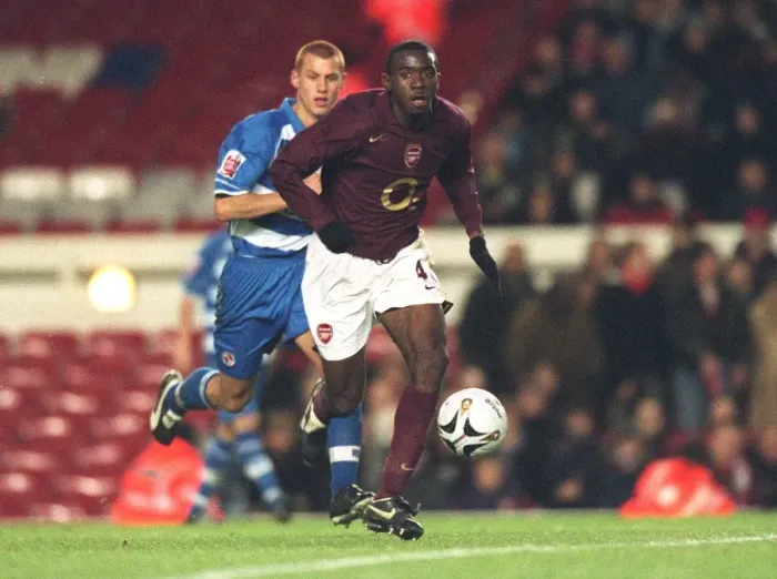 Framed Print : Arsenal Triumphs Over Reading: Fabrice Muamba and Steven Sidwell in Carling League Cup Clash at Highbury, 2005 Framed Print : Arsenal Triumphs Over Reading: Fabrice Muamba and Steven Sidwell in Carling League Cup Clash at Highbury, 2005