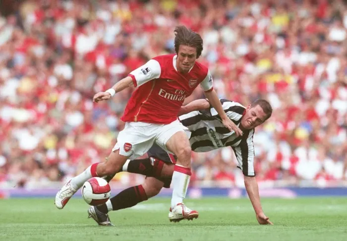 Framed Print : Arsenal Triumphs Over Sheffield United: Rosicky Shines in 3-0 FA Premier League Victory Framed Print : Arsenal Triumphs Over Sheffield United: Rosicky Shines in 3-0 FA Premier League Victory