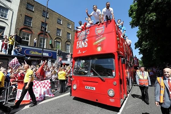 Arsenal Trophy Parade. Islington, 18 / 5 / 14. Credit : Arsenal Football Club  /  David Price