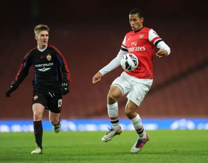 Framed Print : Arsenal U19 vs. CSKA U19: Isaac Hayden Clashes with Svyatoslav Georgievsky in NextGen Series Quarterfinal