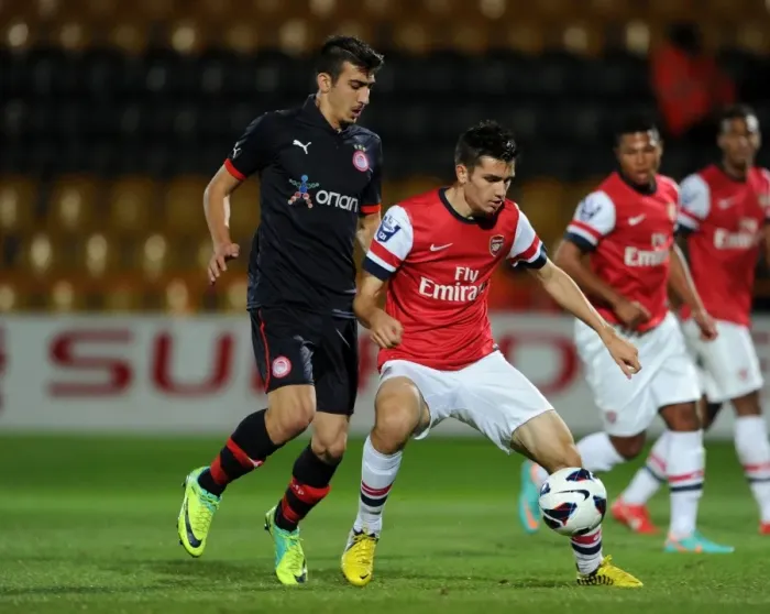 Framed Print : Arsenal U19 vs Olympiacos U19: Jon Toral vs Nikos Ioannidis Clash in NextGen Series