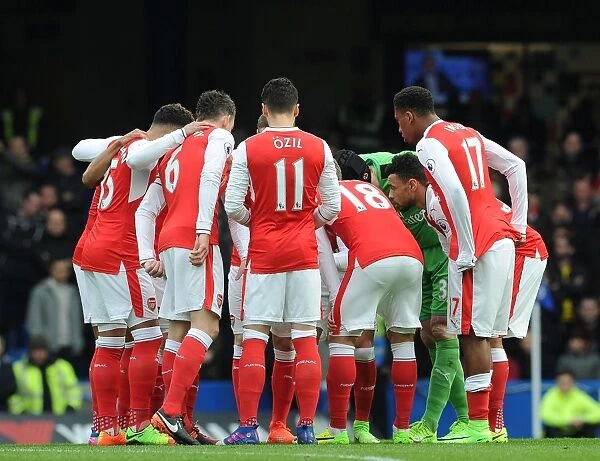 Arsenal Unite Before Chelsea Showdown (2016-17)
