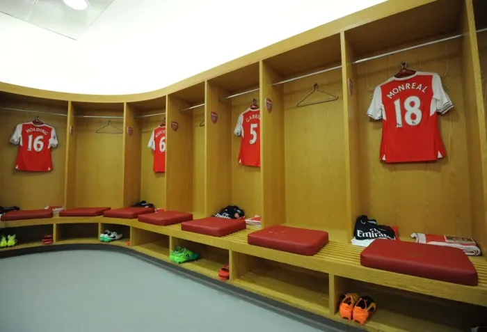 Framed Print : Arsenal: Unity in the Changing Room Before the Battle (Arsenal vs. Everton, 2016-17) Framed Print : Arsenal: Unity in the Changing Room Before the Battle (Arsenal vs. Everton, 2016-17)