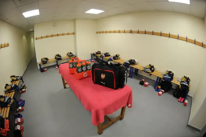 Framed Print : Arsenal: Unity in the Changing Room Before the West Bromwich Albion Match (2015-16)