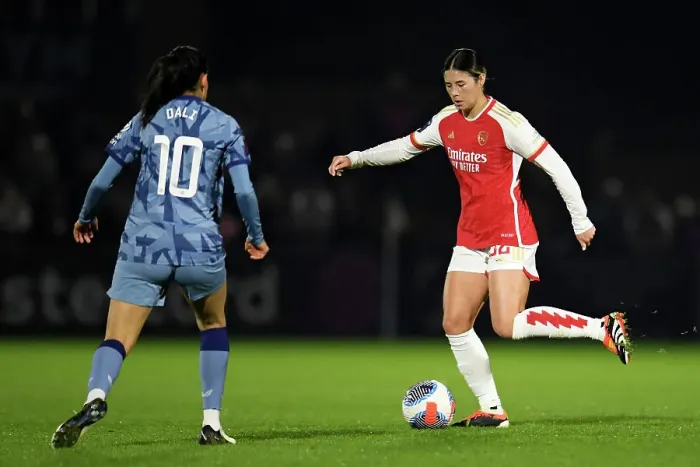 Framed Print : Arsenal v Aston Villa - FA Women's Continental Tyres League Cup Semi Final