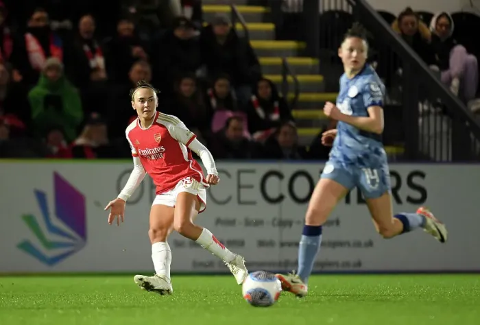 Framed Print : Arsenal v Aston Villa - FA Women's Continental Tyres League Cup Semi Final