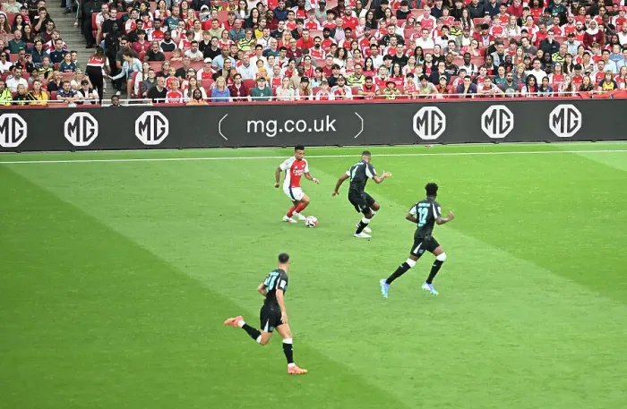 Framed Print : Arsenal v Bayer 04 Leverkusen - Pre-Season Friendly Framed Print : Arsenal v Bayer 04 Leverkusen - Pre-Season Friendly