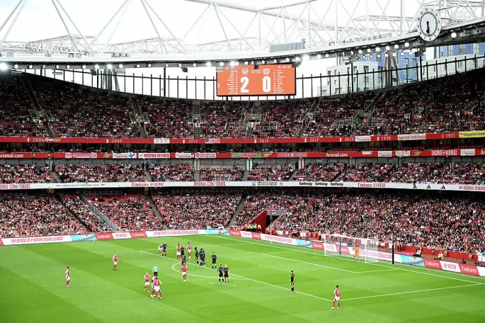 Framed Print : Arsenal v Bayer 04 Leverkusen - Pre-Season Friendly