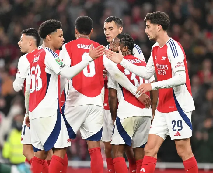 Framed Print : Arsenal v Bolton Wanderers - Carabao Cup Third Round Framed Print : Arsenal v Bolton Wanderers - Carabao Cup Third Round