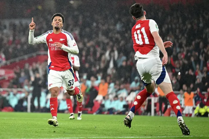 Framed Print : Arsenal v Bolton Wanderers - Carabao Cup Third Round