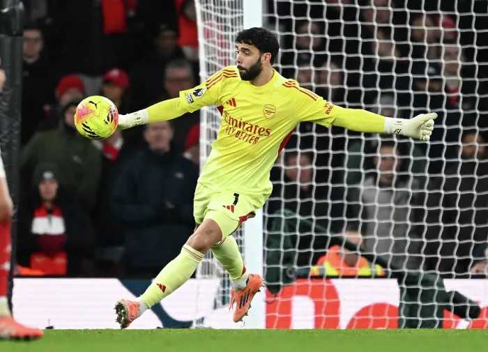Framed Print : Arsenal v Brentford - Premier League
