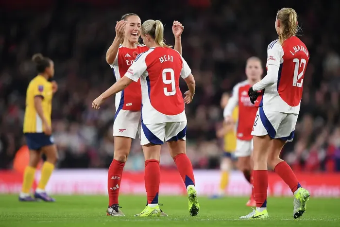 Framed Print : Arsenal v Brighton & Hove Albion - Barclays Women's Super League Arsenal v Brighton & Hove Albion - Barclays Women's Super League Framed Print : Arsenal v Brighton & Hove Albion - Barclays Women's Super League Arsenal v Brighton & Hove Albion - Barclays Women's Super League