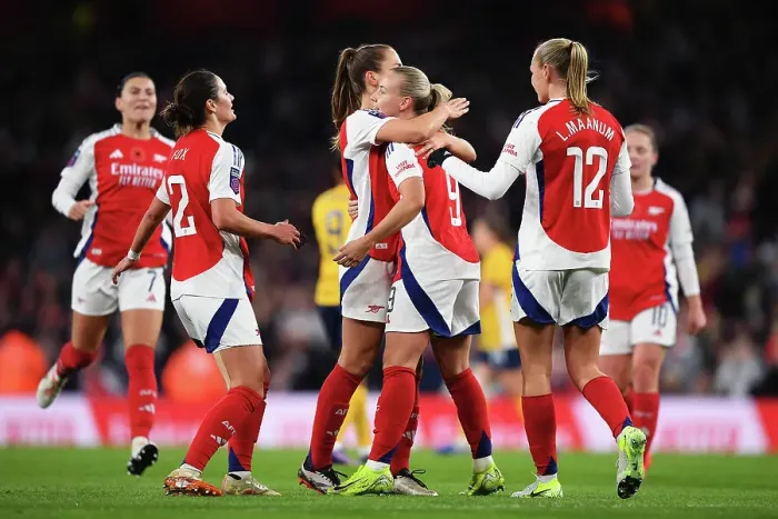 Framed Print : Arsenal v Brighton & Hove Albion - Barclays Women's Super League Arsenal v Brighton & Hove Albion - Barclays Women's Super League Framed Print : Arsenal v Brighton & Hove Albion - Barclays Women's Super League Arsenal v Brighton & Hove Albion - Barclays Women's Super League