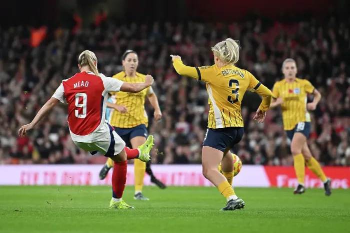 Framed Print : Arsenal v Brighton & Hove Albion - Barclays Women's Super League Arsenal v Brighton & Hove Albion - Barclays Women's Super League Framed Print : Arsenal v Brighton & Hove Albion - Barclays Women's Super League Arsenal v Brighton & Hove Albion - Barclays Women's Super League