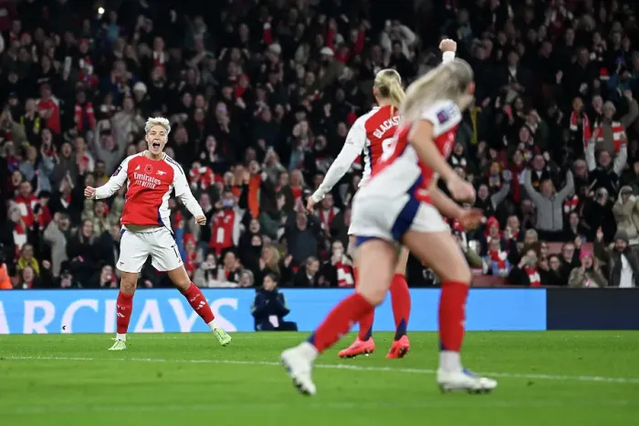 Framed Print : Arsenal v Brighton & Hove Albion - Barclays Women's Super League Arsenal v Brighton & Hove Albion - Barclays Women's Super League Framed Print : Arsenal v Brighton & Hove Albion - Barclays Women's Super League Arsenal v Brighton & Hove Albion - Barclays Women's Super League