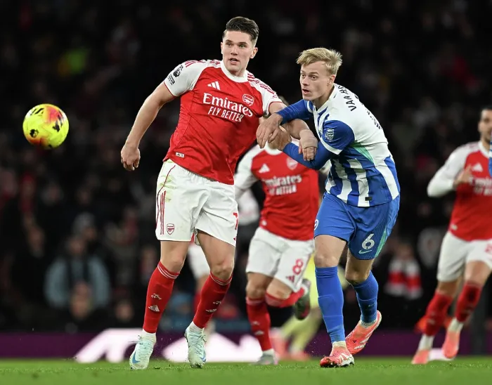 Framed Print : Arsenal v Brighton & Hove Albion - Premier League Arsenal v Brighton & Hove Albion - Premier League