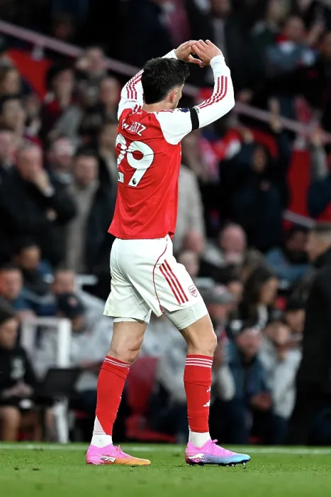 Framed Print : Arsenal v Burnley - Premier League