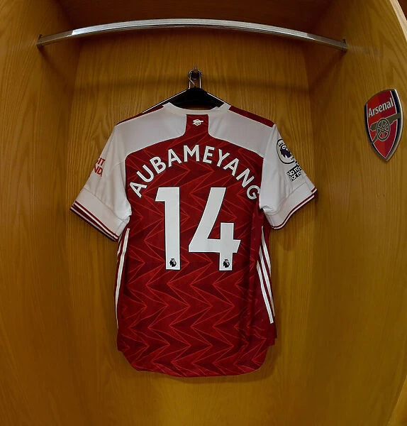 Arsenal v Chelsea: Aubameyang's Empty Emirates